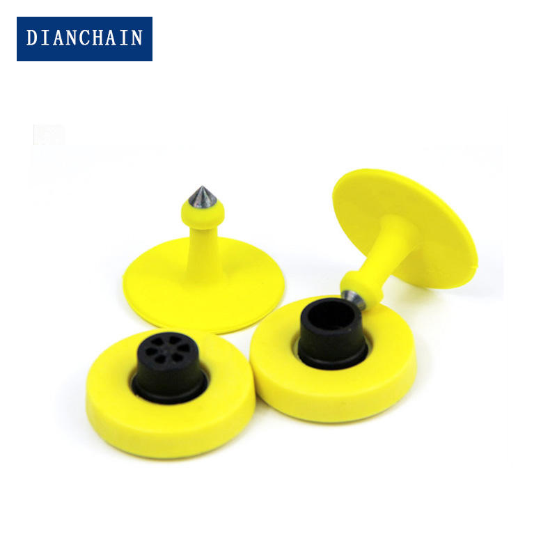 RFID UHF Label Long Rang Induction Animal Pig Ear Tag for Information Tracking Farm Management